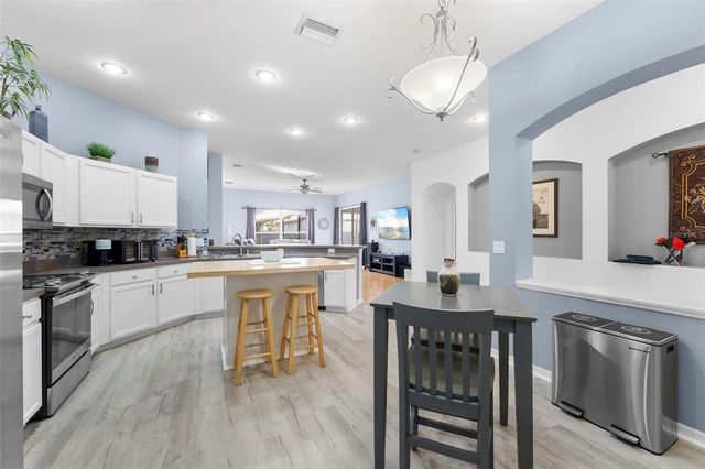 4962 BOOKELIA CIRCLE, Bradenton, FL 34203