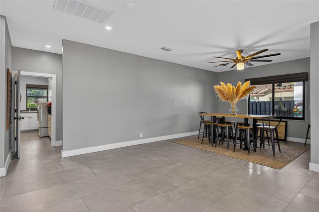 4000 NE 23rd Avenue, Lighthouse Point, FL 33064