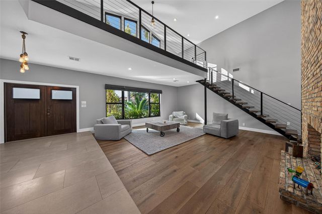 4000 NE 23rd Avenue, Lighthouse Point, FL 33064