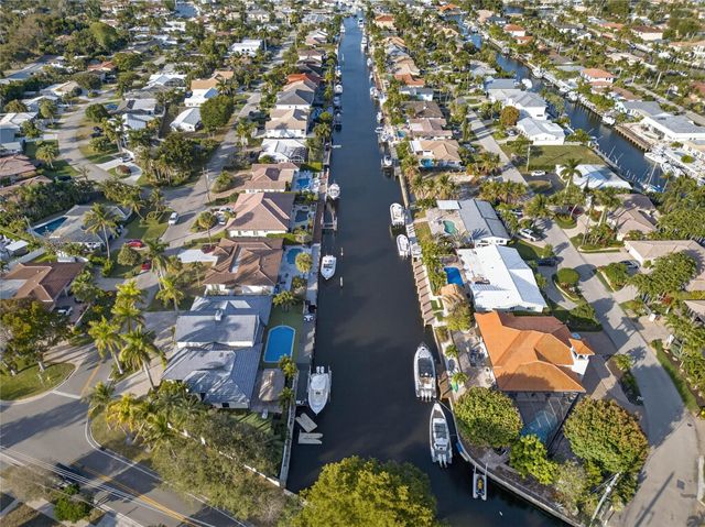 4000 NE 23rd Avenue, Lighthouse Point, FL 33064