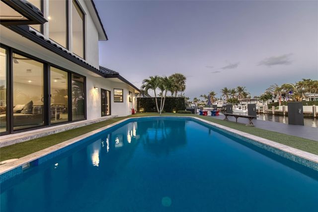 4000 NE 23rd Avenue, Lighthouse Point, FL 33064