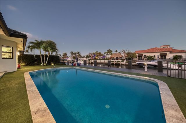 4000 NE 23rd Avenue, Lighthouse Point, FL 33064