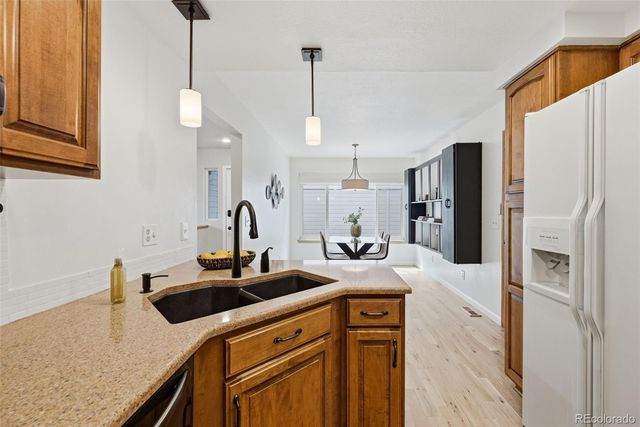 2212 S Nome Court, Aurora, CO 80014