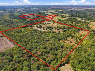 828 Blanton Hill Road, Whitewright, TX 75491
