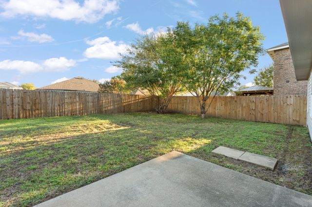 1128 Boxwood Drive, Crowley, TX 76036