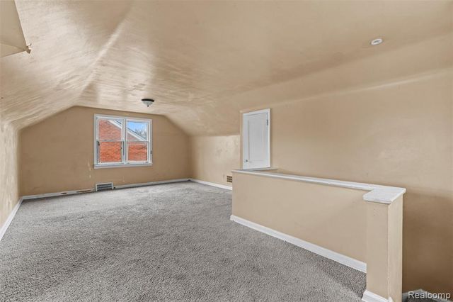 14000 Bringard Drive, Detroit, MI 48205