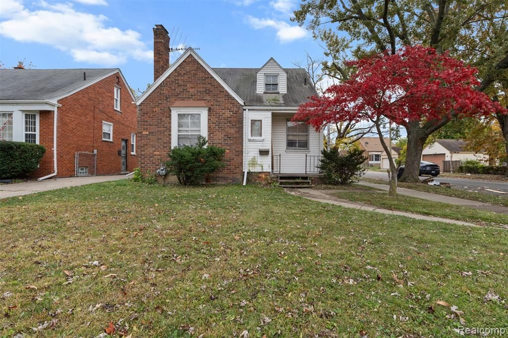 14000 Bringard Drive, Detroit, MI 48205