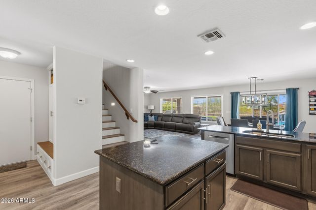 1948 W Black Hill Road, Phoenix, AZ 85085