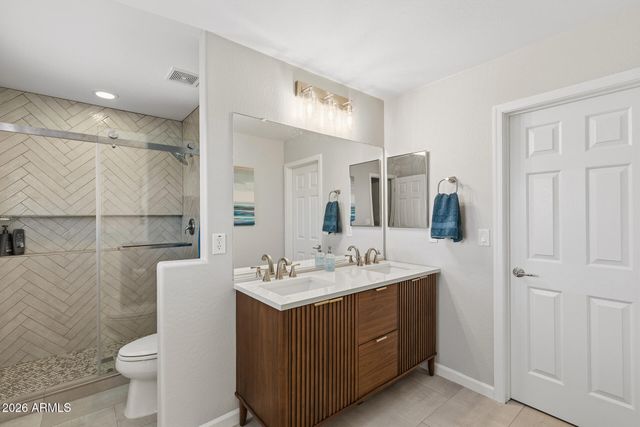1948 W Black Hill Road, Phoenix, AZ 85085