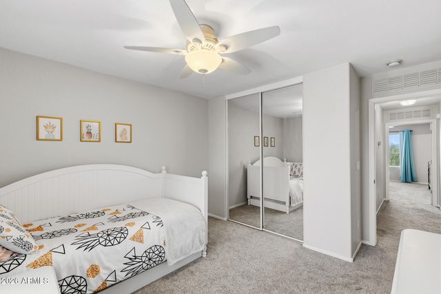 1948 W Black Hill Road, Phoenix, AZ 85085