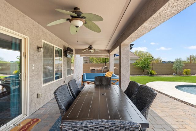 1948 W Black Hill Road, Phoenix, AZ 85085