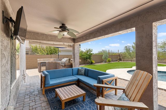 1948 W Black Hill Road, Phoenix, AZ 85085