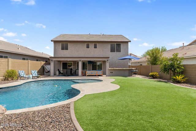 1948 W Black Hill Road, Phoenix, AZ 85085