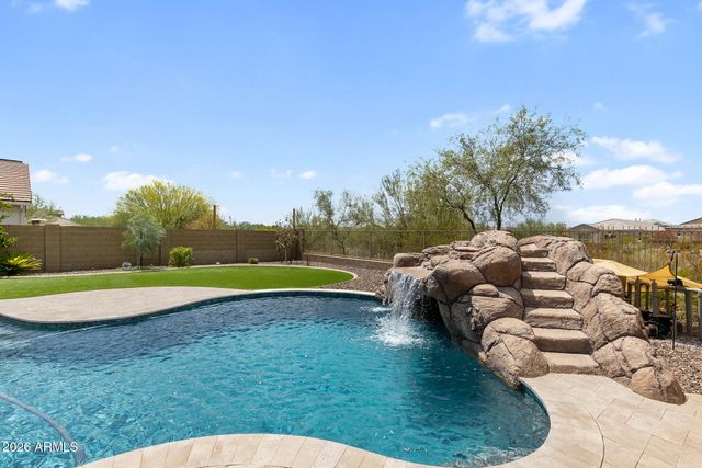 1948 W Black Hill Road, Phoenix, AZ 85085