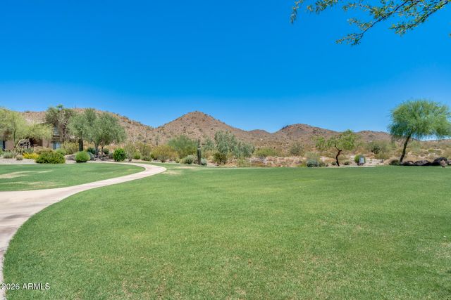 1948 W Black Hill Road, Phoenix, AZ 85085