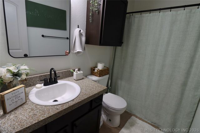 12755 N 124th East Place, Collinsville, OK 74021