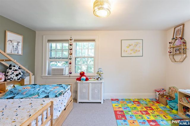 529 Wyndham Road, Teaneck, NJ 07666