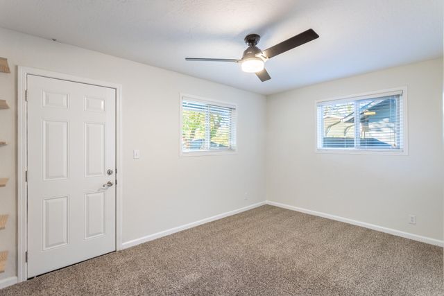 17063 Hawthorne Avenue, Anderson, CA 96007