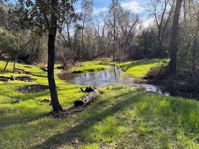 17063 Hawthorne Avenue, Anderson, CA 96007