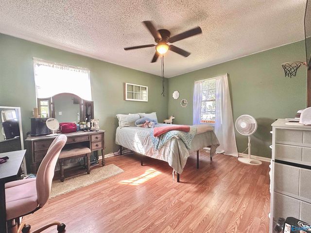 102 Clint Warren Street NE, Hanceville, AL 35077