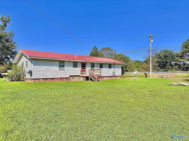 102 Clint Warren Street NE, Hanceville, AL 35077