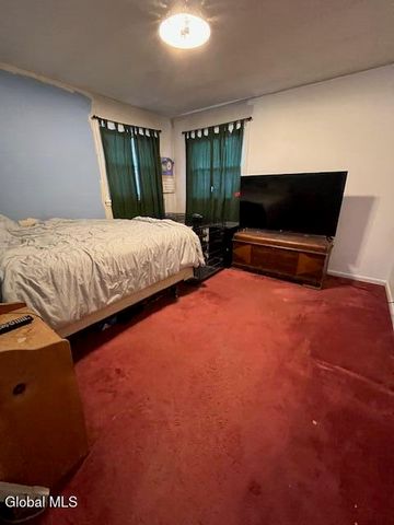 11 Baker Avenue, North Greenbush, NY 12198