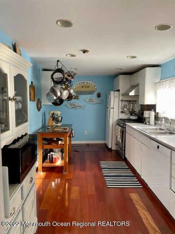816 Atlantic Avenue A, Point Pleasant Beach, NJ 08742