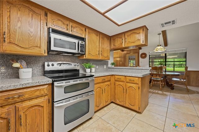 300 Sequoia Spur, Georgetown, TX 78628