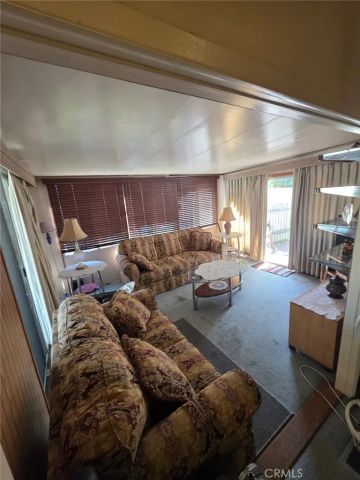 1560 Massachusetts, Riverside, CA 92507