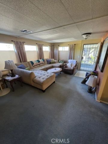 1560 Massachusetts, Riverside, CA 92507