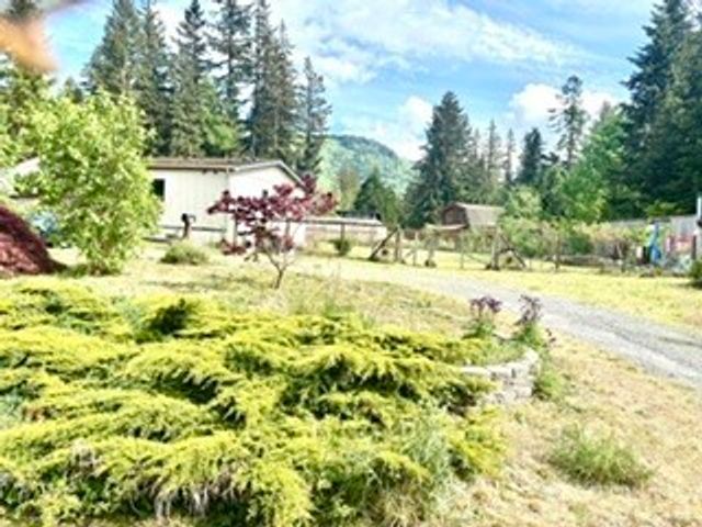 8472 Cimarron Way, Maple Falls, WA 98266