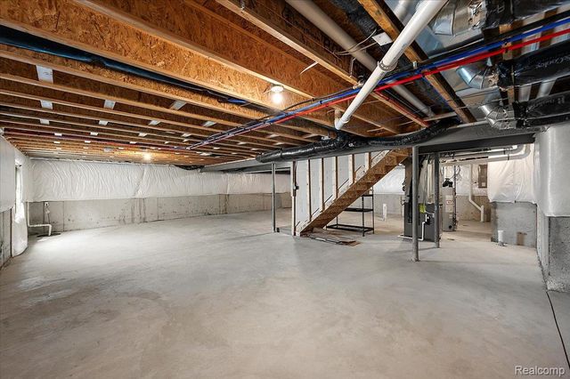 2060 Trimble Street, Orion Charter Township, MI 48360