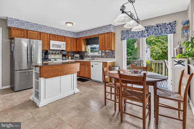 429 DEEP WILLOW DR, Exton, PA 19341