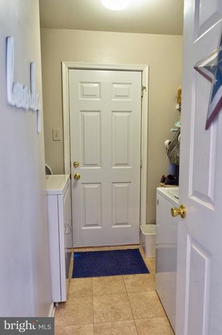 429 DEEP WILLOW DR, Exton, PA 19341