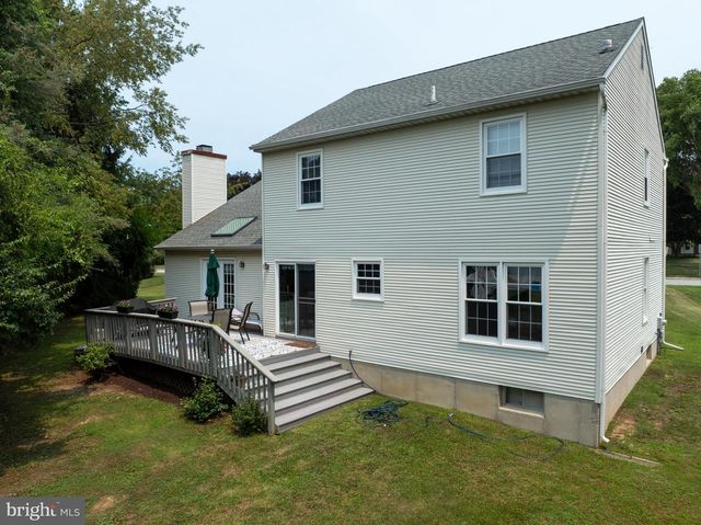 429 DEEP WILLOW DR, Exton, PA 19341