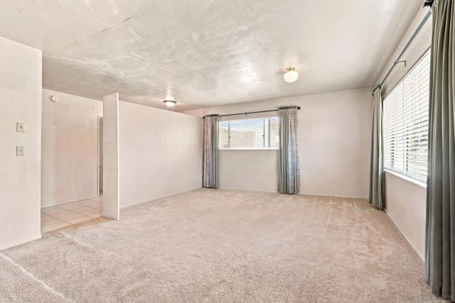 622 W 13th Ave, Escondido, CA 92025