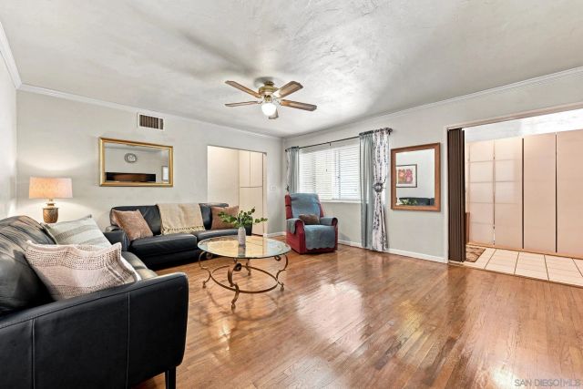 622 W 13th Ave, Escondido, CA 92025