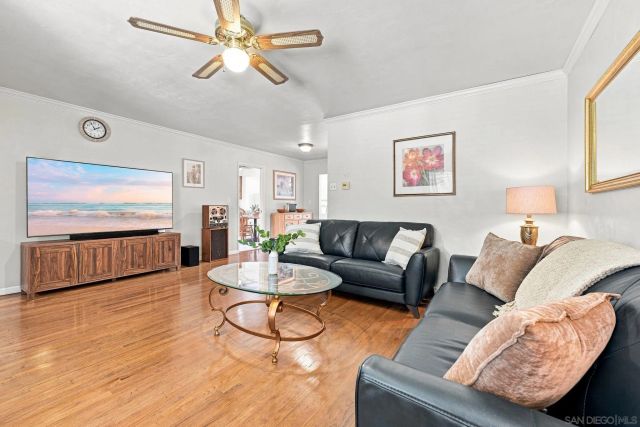 622 W 13th Ave, Escondido, CA 92025