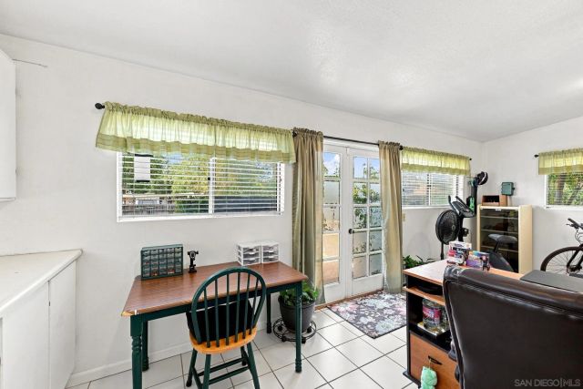 622 W 13th Ave, Escondido, CA 92025