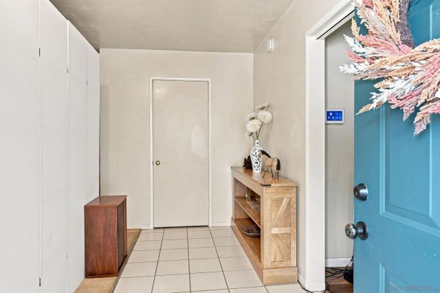 622 W 13th Ave, Escondido, CA 92025