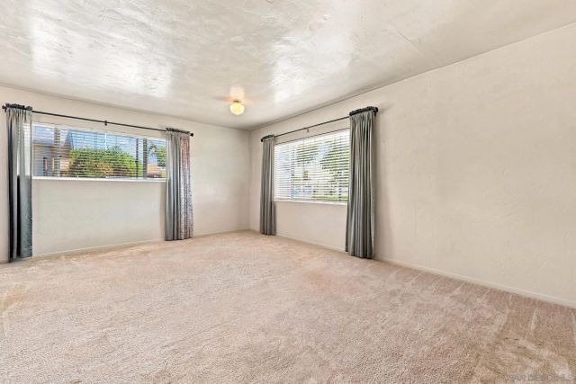 622 W 13th Ave, Escondido, CA 92025