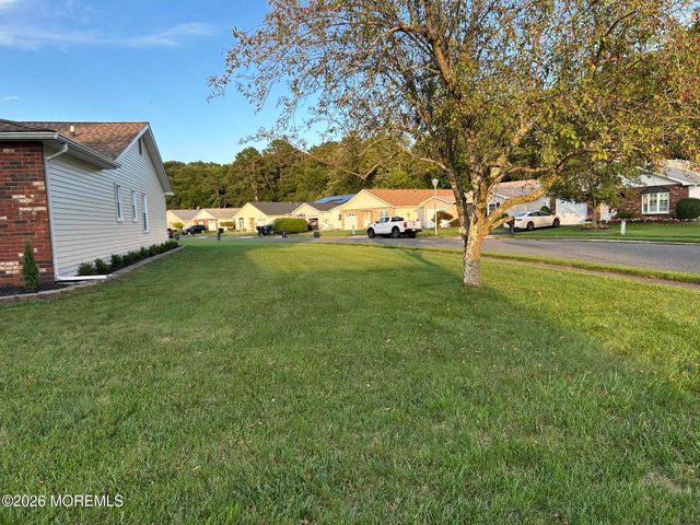 170 Everest Drive S, Brick, NJ 08724