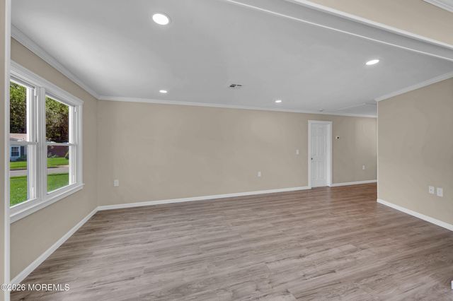 170 Everest Drive S, Brick, NJ 08724