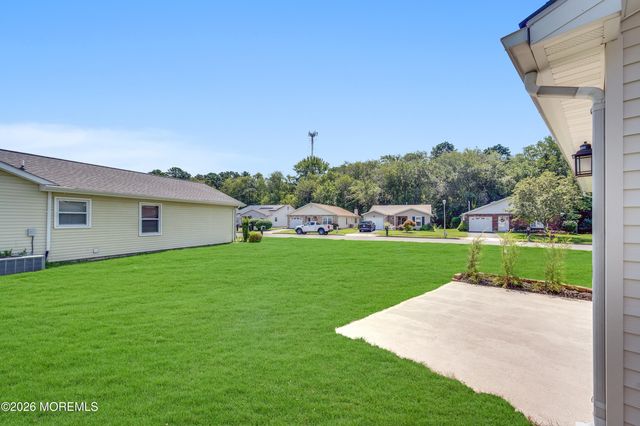 170 Everest Drive S, Brick, NJ 08724