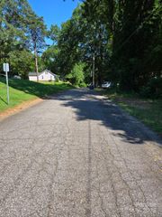 537 Falls Street, Statesville, NC 28677