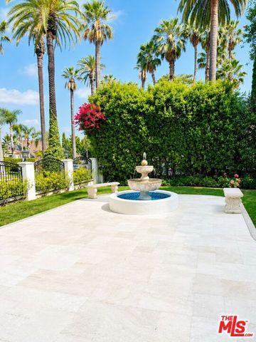 607 N Hillcrest Road, Beverly Hills, CA 90210