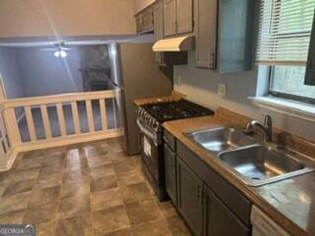 9587 Winding Way, Jonesboro, GA 30238