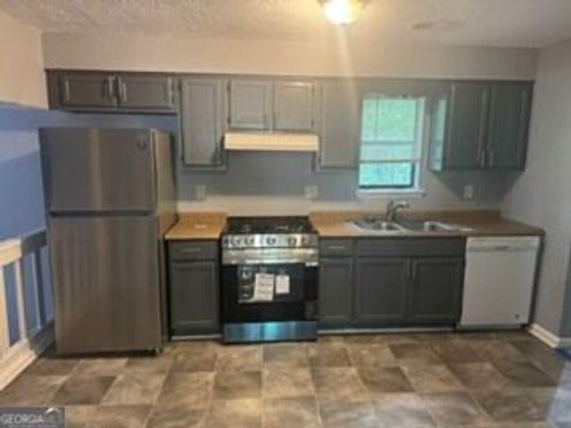 9587 Winding Way, Jonesboro, GA 30238