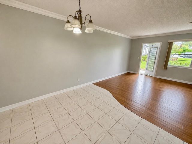 261 Suffolk, Boca Raton, FL 33434