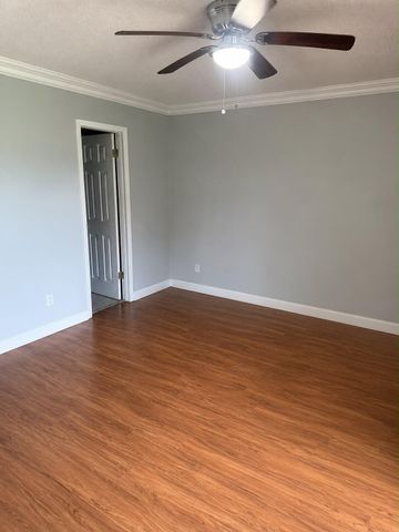 261 Suffolk, Boca Raton, FL 33434